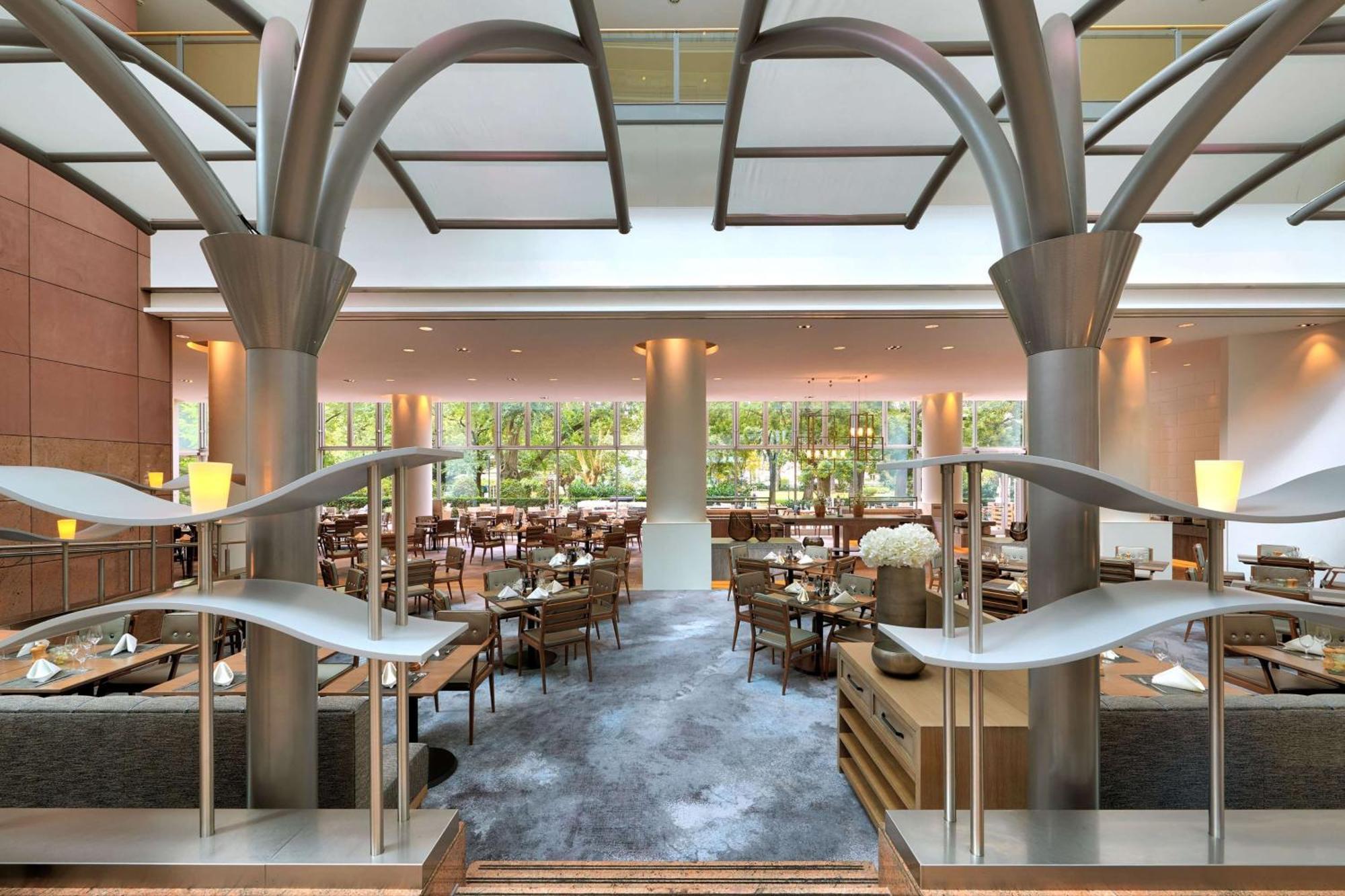 Hilton Frankfurt Centre Hotel 5*